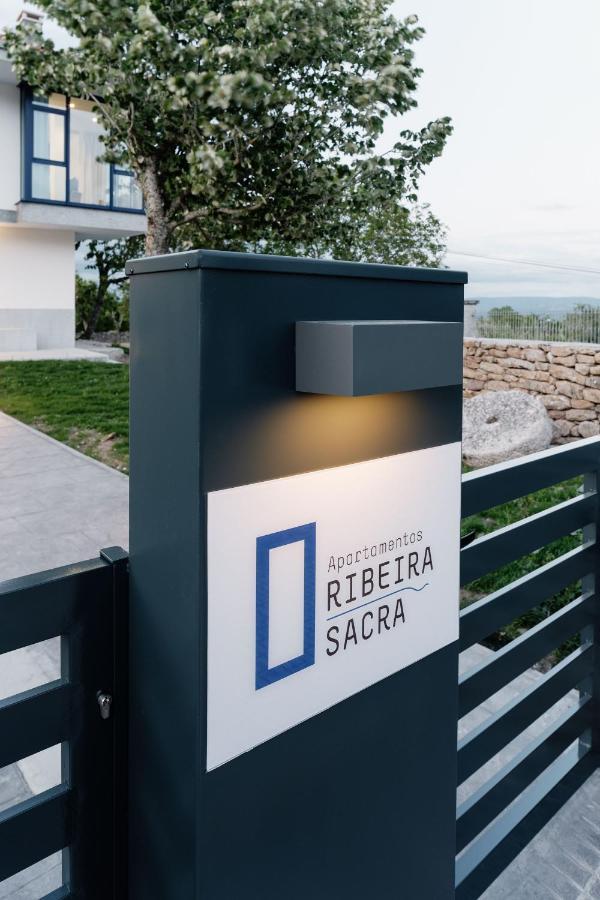 Apartamentos Ribeira Sacra Parada del Sil Dış mekan fotoğraf